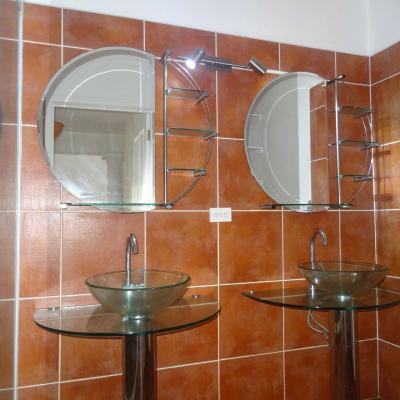 Rent Vanuatu House 021 1582415839